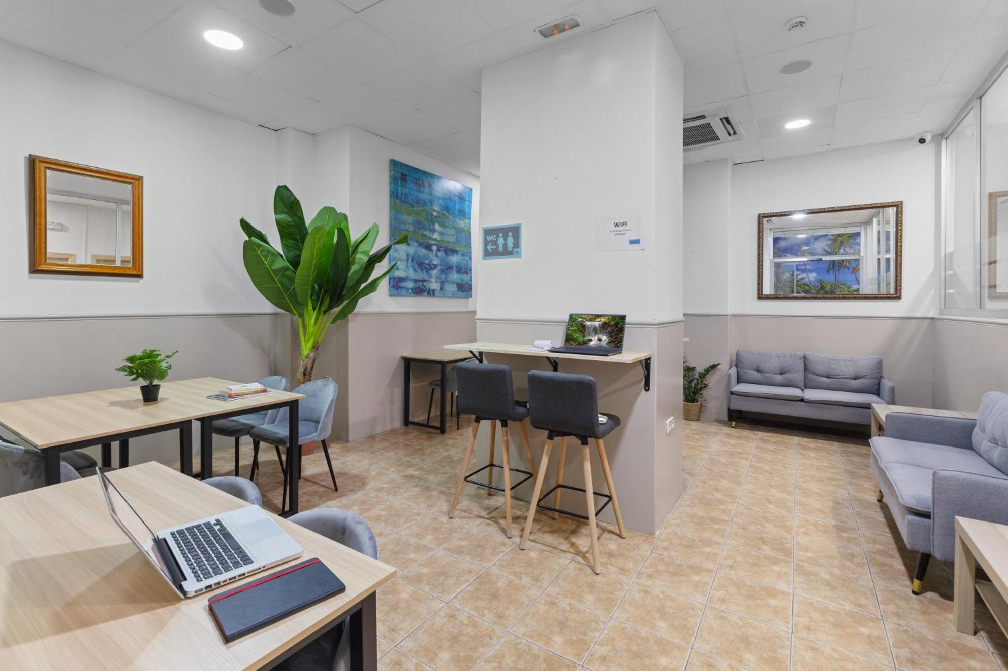 Vas Malaga Ciudad Hotell Eksteriør bilde